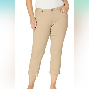 Jag Mid Rise Carter Girlfriend Khaki‎ Jean 14/32. Like new. Can be cuffed.